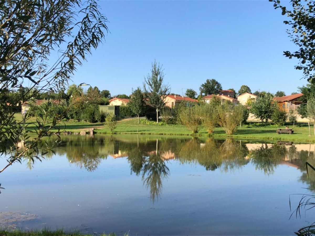 Gite De La Carriere Saint-Julien-de-Piganiol Buitenkant foto